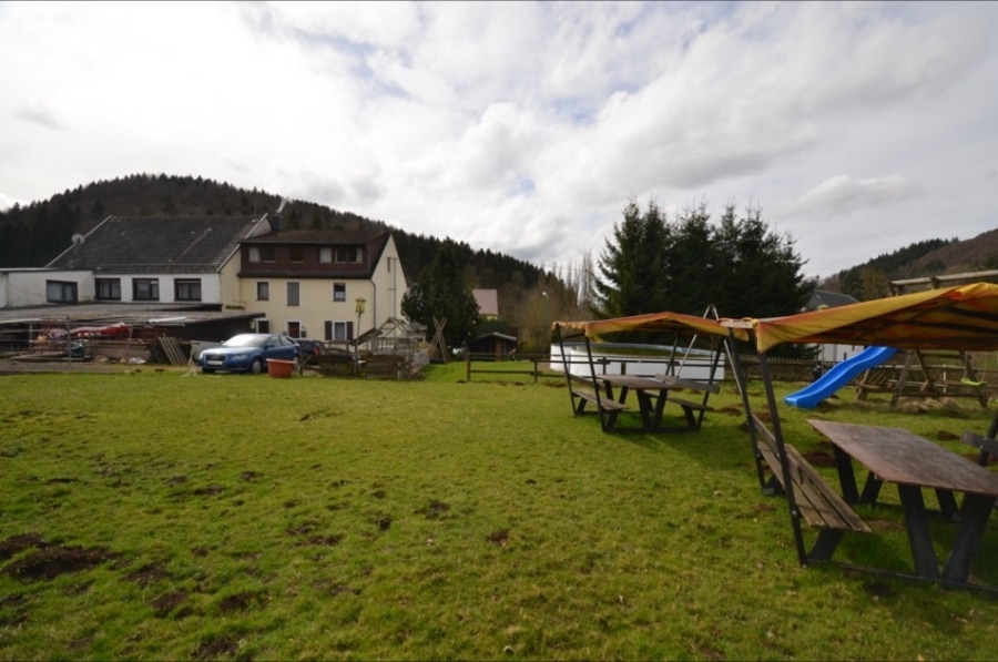 Garten Rückseite - Voormalig restaurantgebouw, hotel met 11 gastenkamers te koop, Hohenfels-Essingen (28)