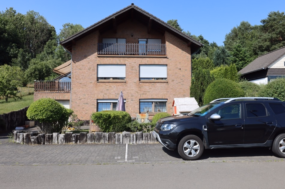 Driegezinswoning met tuin en garage, verhuurd, te Birgel (15)