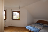Gästezimmer - Gemütliches Einfamilienhaus mit Platz für die kleine Familie und Ausbaupotenzial Gillenfeld (3)