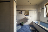 Bad en Suite - Gemütliches Einfamilienhaus mit Platz für die kleine Familie und Ausbaupotenzial Gillenfeld (3)