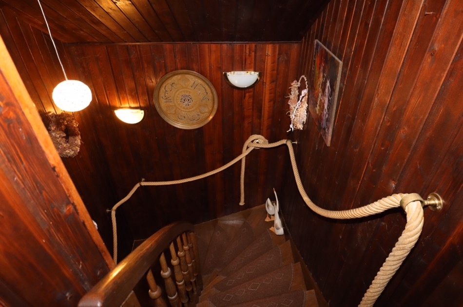 Treppe DG