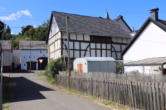 Rückseite - Voormalige historische, charmante, boerderij. Smaakvol gerenoveerd met garage en tuin, te Dreis-Brück (19)