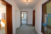 Flur DG - Geräumiges 2-Familienhaus in wunderschöner Lage mit Garten, Doppelgarage und Fernsicht, Schüller 11