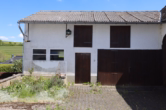 Hof mit Stall - Gezellige voormalige “Eifler-driezijdige-boerderij” (Hoekgevelboerderij) in rustige woonwijk. Met ruime tuin en bijgebouwen, gelegen in Rengen bij Daun(27)