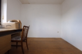 Schlafzimmer - Gezellige voormalige “Eifler-driezijdige-boerderij” (Hoekgevelboerderij) in rustige woonwijk. Met ruime tuin en bijgebouwen, gelegen in Rengen bij Daun(27)
