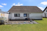 Terrasse - Renovierungsbedürftiger Bungalow, mit Garten, Garage und Gartenhaus, Darscheid (5)