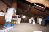 Speicher - Eengezinswoning met dubbele garage, klein bijgebouw en tuin, te Wittlich-Wengerohr
