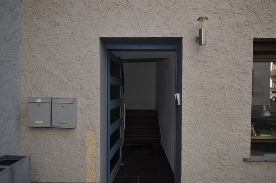 Wohn- und Geschäftshaus in bester Lage, Hillesheim (35) - Eingang