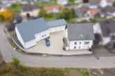 Grundstück - Smaakvol gerenoveerde, voormalige, Eifelboerderij met wintertuin, gerenoveerde werkplaats voor hobbies (bijv. klassieke auto’s) of bedrijf, terras en tuin in het dorp Berndorf (11)