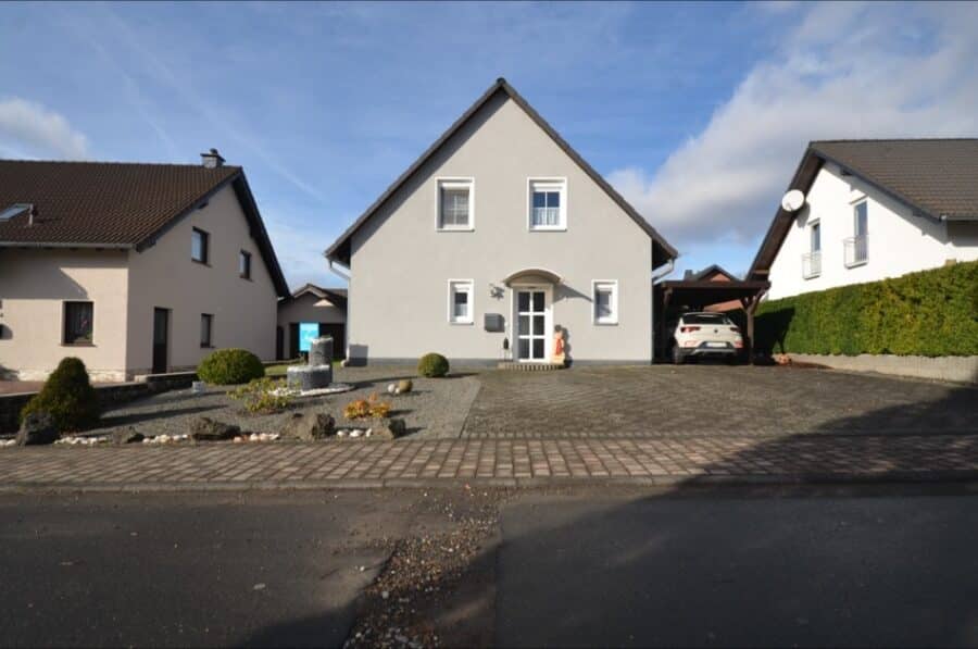 Schönes und neuwertiges Einfamilienhaus mit Garten und Carport, Gerolstein (35) - Gerolstein 35