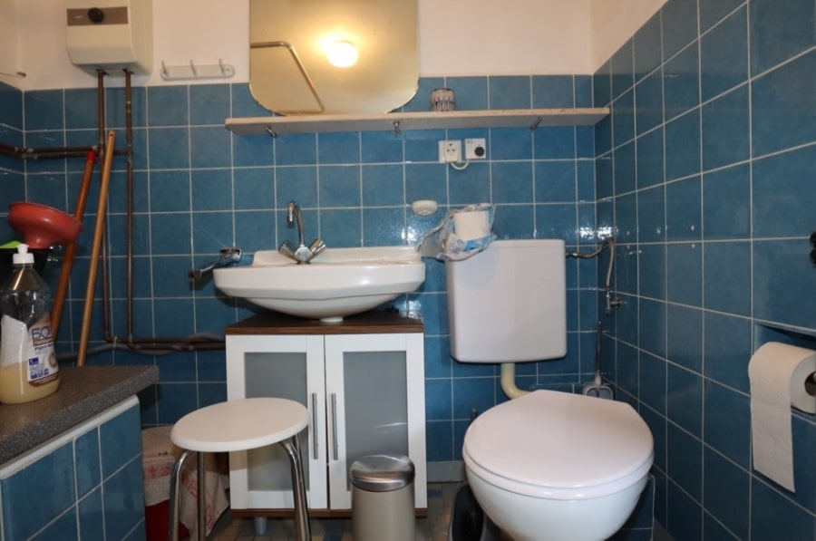 Gäste WC - **Reserviert** Niedliches Wohnhaus mit Herz und Charakter mit Terrasse und Garten Densborn (8)