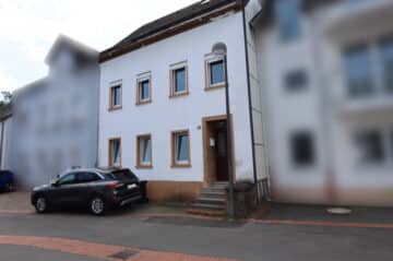 Kleines Wohnhaus mit Garten im Zentrum von Gerolstein, Gerolstein (33), 54568 Gerolstein, Einfamilienhaus