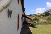 Garten / Terrasse - Eifeler Bauernhaus in ruhiger Lage mit Stall, Scheune und schönem Garten Wallenborn (8)