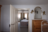 Schlafzimmer - Eifeler Bauernhaus in ruhiger Lage mit Stall, Scheune und schönem Garten Wallenborn (8)