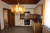 Küche - Schönes Einfamilienwohnhaus in zentraler Lage mit Terrasse, Garten und Garage, Hillesheim (41)