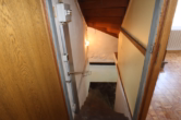 Kellertreppenabgang - Schönes Einfamilienwohnhaus in zentraler Lage mit Terrasse, Garten und Garage, Hillesheim (41)