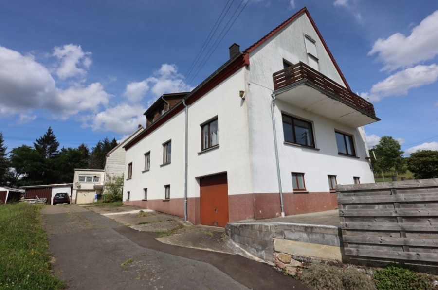 Zendscheid_32 Kopie - Groot huis met 10 slaapkamers, tuin en interne garage. Rand van het dorp en een prachtig uitzicht op Zendscheid