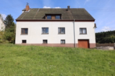 Rückansicht - Großes Wohnhaus mit 10 Schlafzimmern, Garten und Garage in Dorfrandlage, Zendscheid