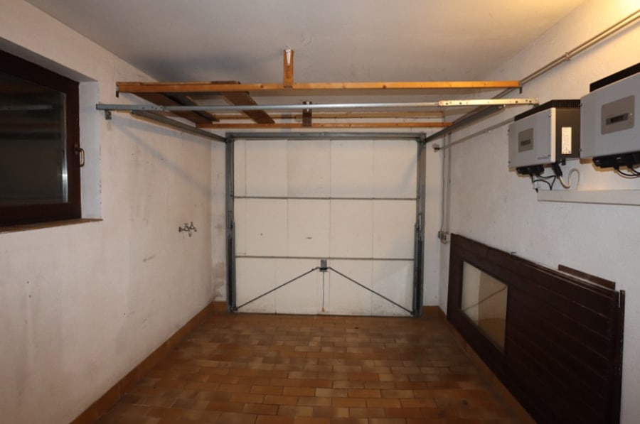 Garage - **GERESERVEERD**Meergezinswoning met garage en klein perceel te Darscheid