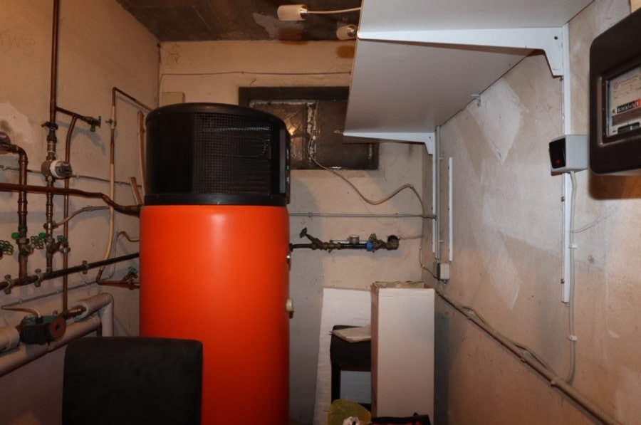 Warmwasser - **GERESERVEERD**Meergezinswoning met garage en klein perceel te Darscheid