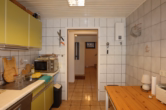 Küche KG - Gepflegtes Einfamilienhaus mit Garage, Garten und Einliegerwohnung, Kalenborn-Scheuern (8)