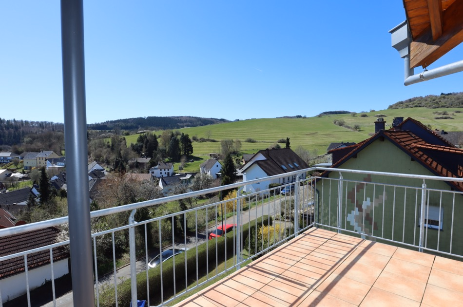 Balkon EG