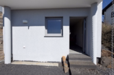 HWR, Zugang Freisitz außen - Sehr gepflegtes Wohnhaus mit Wärmepumpe, Aufzug, Terrasse, Balkon, Garage und Fernblick Daun (31)