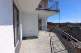 Terrasse Schlafzimmer - Sehr gepflegtes Wohnhaus mit Wärmepumpe, Aufzug, Terrasse, Balkon, Garage und Fernblick Daun (31)