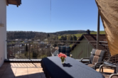Sonnenterrasse - Sehr gepflegtes Wohnhaus mit Wärmepumpe, Aufzug, Terrasse, Balkon, Garage und Fernblick Daun (31)