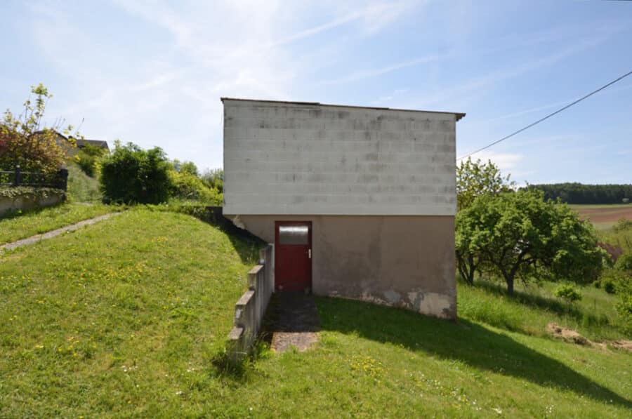 Einfamilienhaus mit schönem Grundstück, Ausblick, Terrasse, Garten und Garage, Pelm (30) - Pelm_103