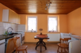 Küche - Geräumiges Mehrfamilienhaus mit ehem. Ökonomiegebäude als Doppelgarage genutzt, Bongard (6)