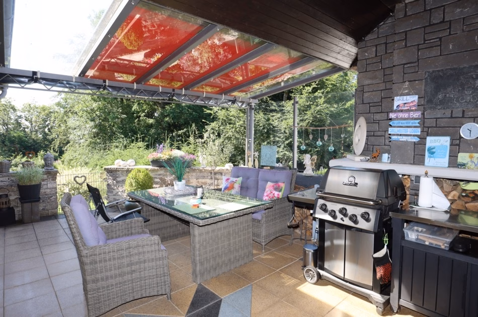 Terrasse überdacht