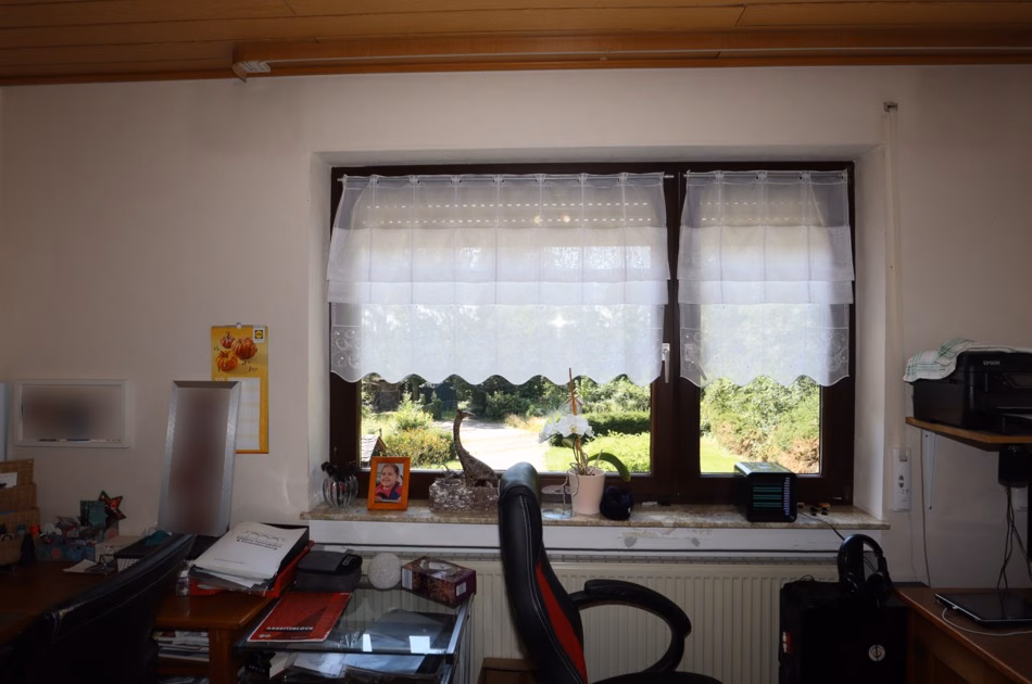 Gast / Büro