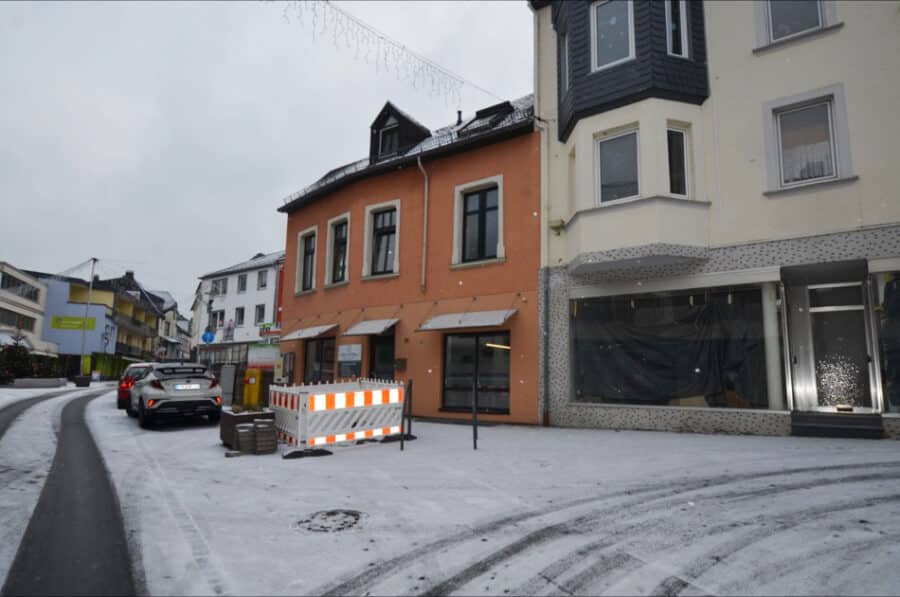 Wohn- und Geschäftshaus im Zentrum von Gerolstein, Gerolstein (34) - Straßenansicht