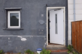 Eingang - Schattig, voormalig, boerderijtje met schuur en tuin, te Schmidtheim (11)