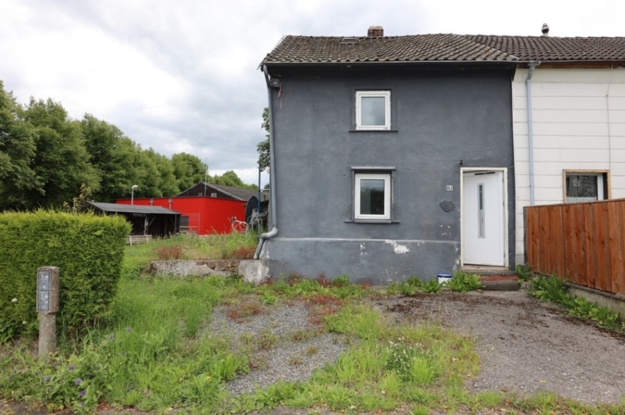 Schmidtheim - Schnuckeliges kleines ehem. Bauernhaus mit Scheune und Garten Schmidtheim (11)