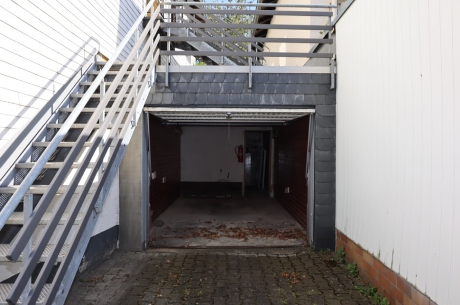 Garage 2 - Wohn- und Geschäftshaus mit Garage, Hillesheim (38)