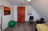 Schlafen I - Gepflegtes Einfamilienhaus mit Garage, Balkon, Terrassen und Garten Deudesfeld (9)