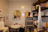 Bad / HWR - Ein-/ Zweifamilienhaus mit großem Garten und Garagen, Kerpen (18)