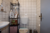 WC - Ein-/ Zweifamilienhaus mit großem Garten und Garagen, Kerpen (18)