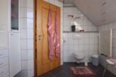 Bad DG - Schnuckeliges Einfamilienhaus mit kleinem pflegeleichten Grundstück und Garage, Bongard (5)