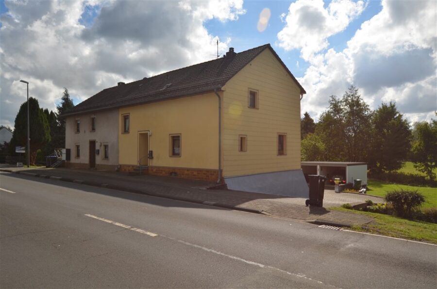 Einfamilienhaus mit zwei Garagen und Garten in Ortsrandlage, Birgel (12) - Birgel 12 (7)