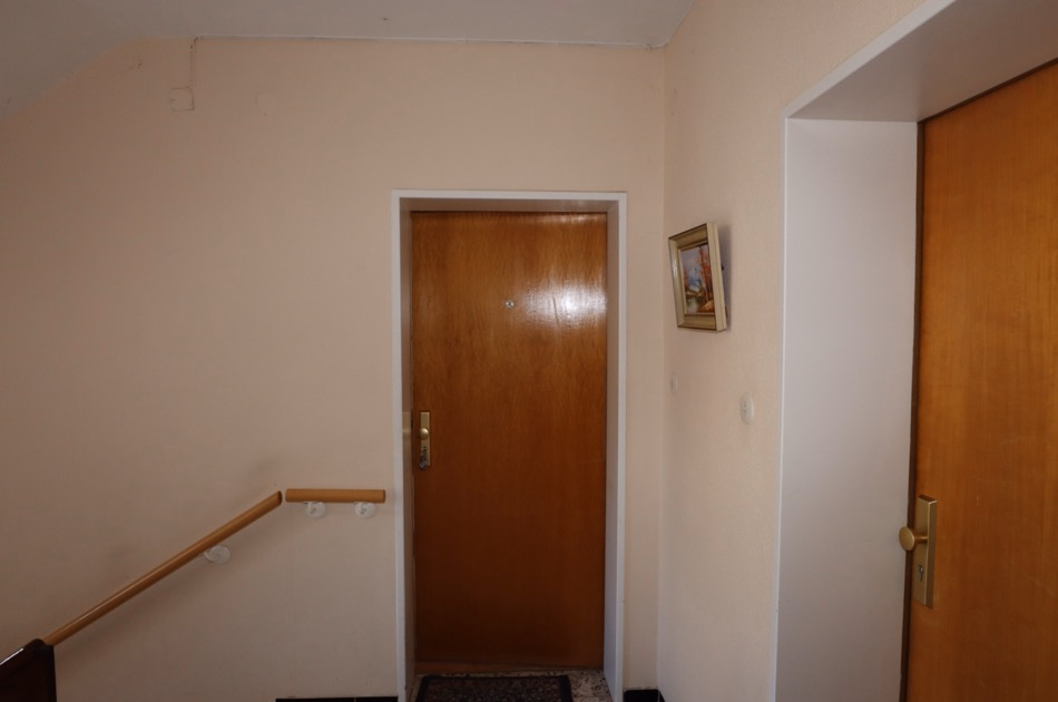 Wohnungseingangstür