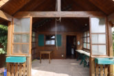 Gartenhaus - Gemütliches und renoviertes Einfamilienhaus mit Anbau, Garagen und großem Garten, Boxberg