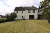 Rückseite - Gemütliches und renoviertes Einfamilienhaus mit Anbau, Garagen und großem Garten, Boxberg