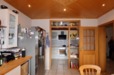 Küche - Gemütliches und renoviertes Einfamilienhaus mit Anbau, Garagen und großem Garten, Boxberg