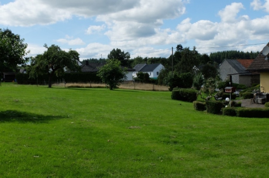 Garten - Mooie, grote, eengezinswoning met tuin, schuur met garage en dubbele garage, Üxheim-Leudersdorf (11)