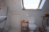 Duschbad DG - Schönes großes Einfamilienhaus mit Garten, Scheune mit Garage, Doppelgarage, Üxheim-Leudersdorf (11)