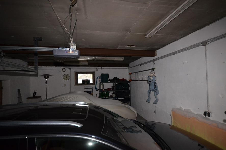 Garage - 2 huizen als interessant beleggingsobject of voor eigen gebruik, Niederehe (12)