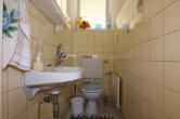 WC - Mehrfamilienhaus mit 6 Wohneinheiten und 2 Garagen in bester Lage, Bad Bertrich